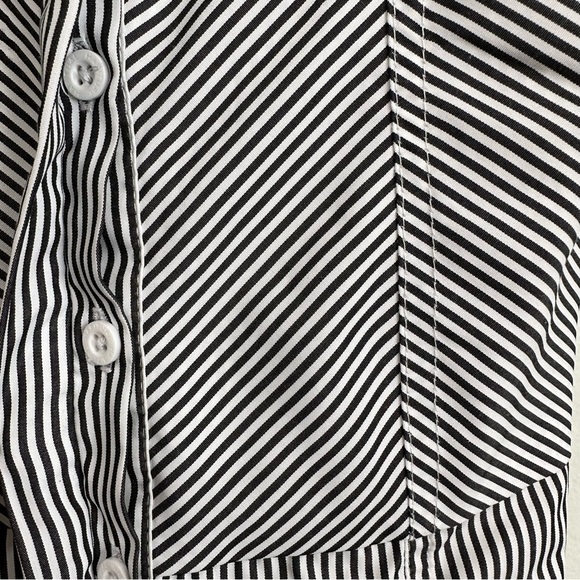 Habitual Girls Striped Jumpsuit Blue and White Size. 6X - Picture 3 of 7